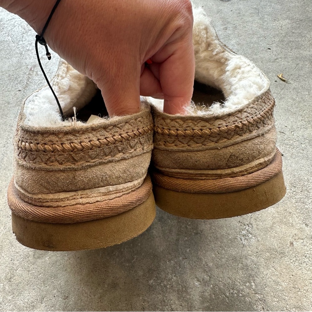 UGG Neuman slip on leather slippers chestnut men’s 11 - Picture 4 of 8